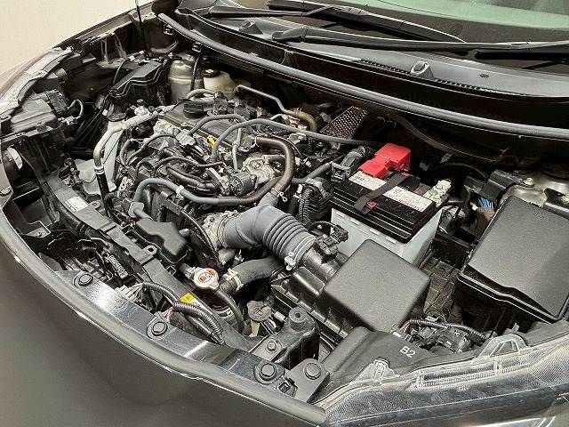 TOYOTA YARIS CROSS 2023