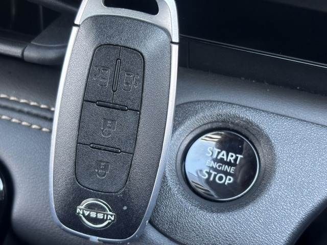 NISSAN SERENA  WG 2023