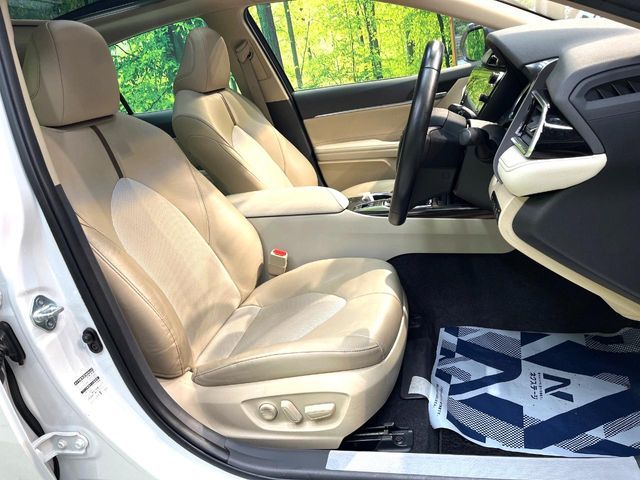 TOYOTA CAMRY HYBRID 2017