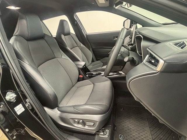 TOYOTA COROLLA CROSS 2023