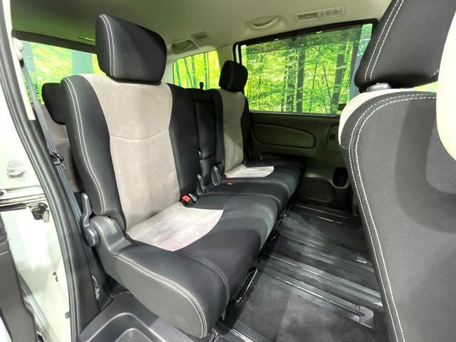 NISSAN SERENA  WG 2012