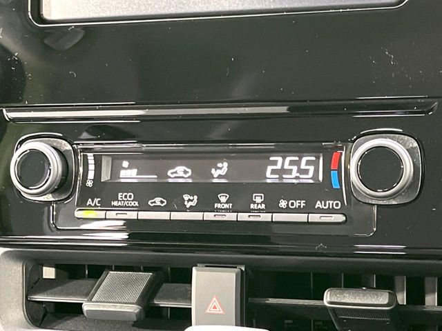 TOYOTA SIENTA HYBRID 2025