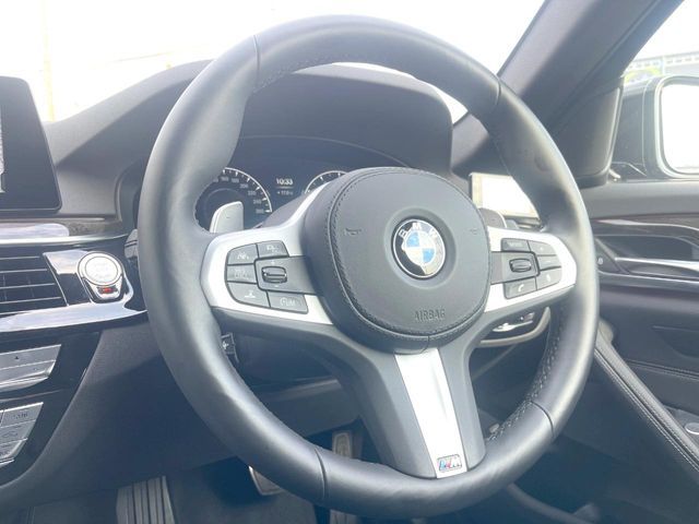 BMW BMW 5series sedan 2019