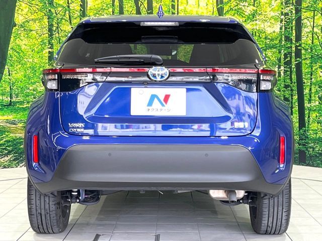 TOYOTA YARIS CROSS HYBRID 2023