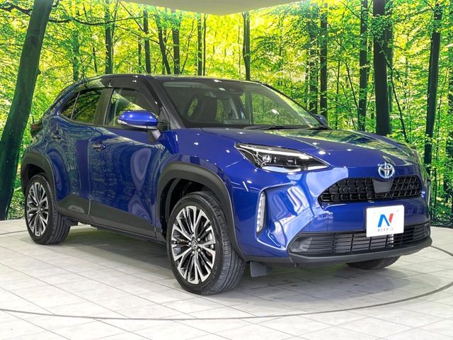 TOYOTA YARIS CROSS HYBRID 2023