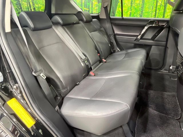 TOYOTA LANDCRUISER PRADO 2021