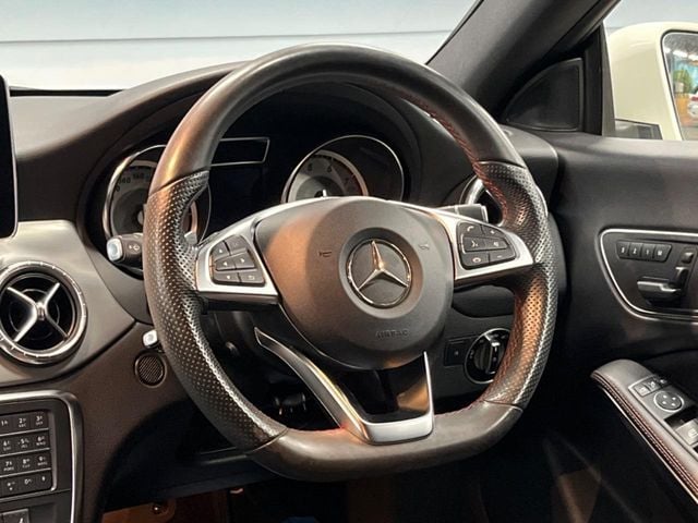 MERCEDES BENZ MERCEDES BENZ CLA Shooting Brake 2015