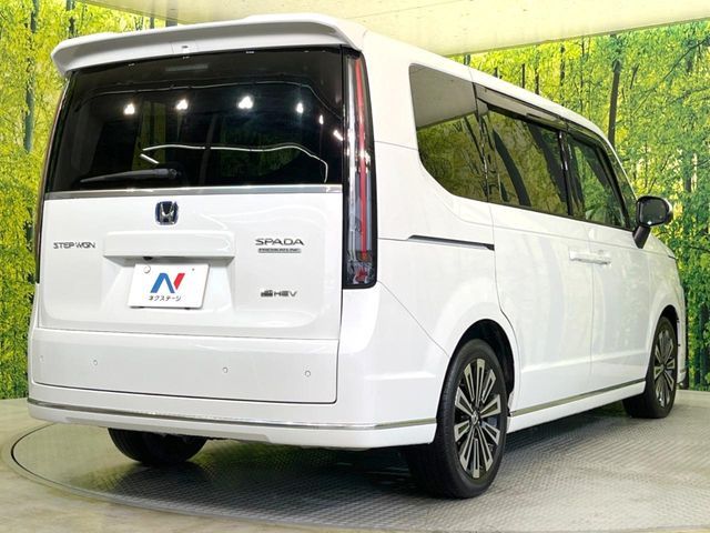 HONDA STEPWAGON e:HEV SPADA 2023