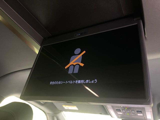 TOYOTA ALPHARD hybrid 4WD 2024