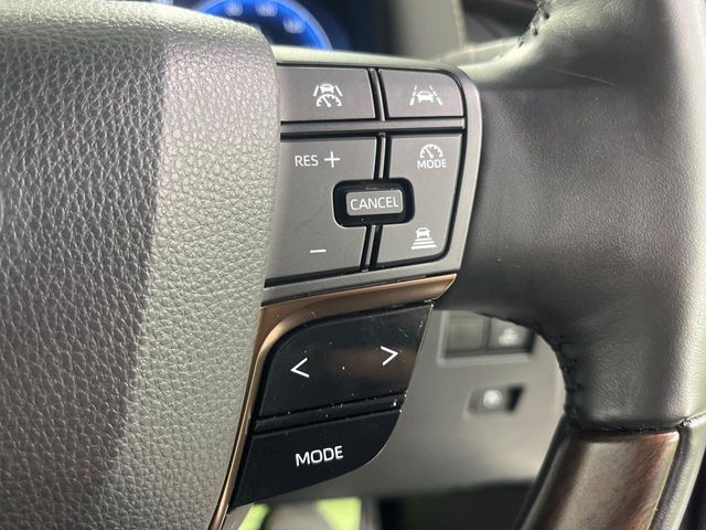 TOYOTA ALPHARD hybrid 4WD 2024