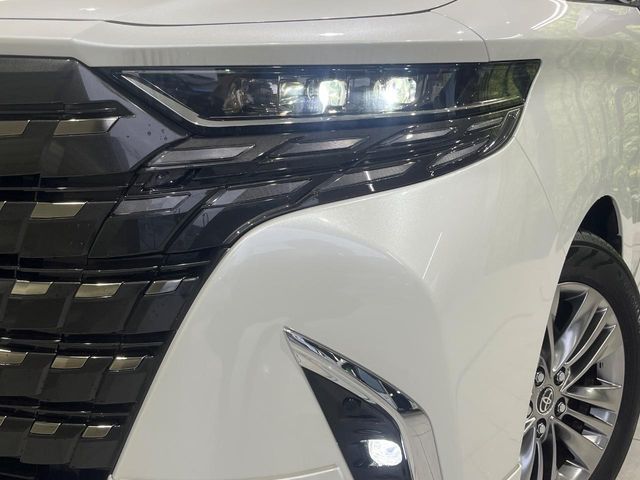 TOYOTA ALPHARD hybrid 4WD 2024
