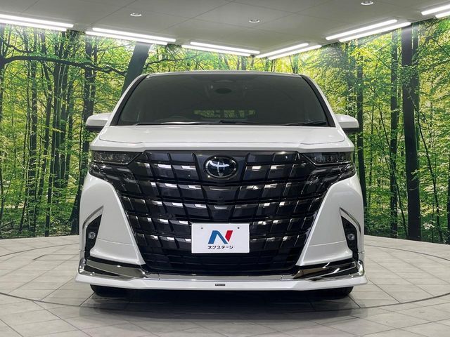 TOYOTA ALPHARD hybrid 4WD 2024