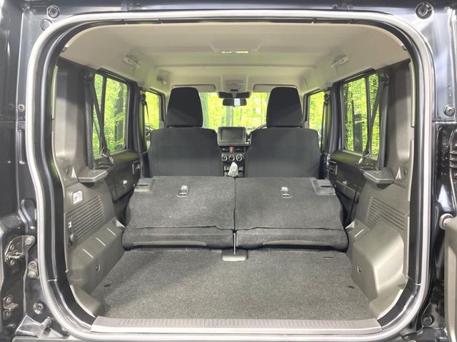 SUZUKI JIMNY NOMADE 2025