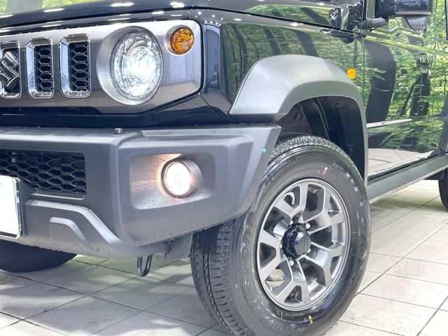SUZUKI JIMNY NOMADE 2025