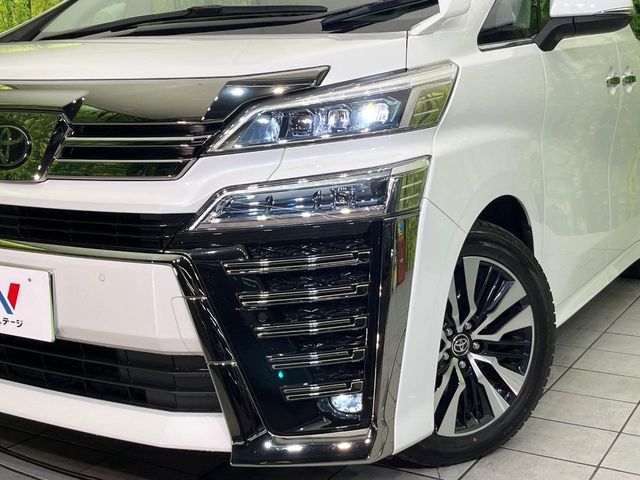 TOYOTA VELLFIRE 4WD 2020