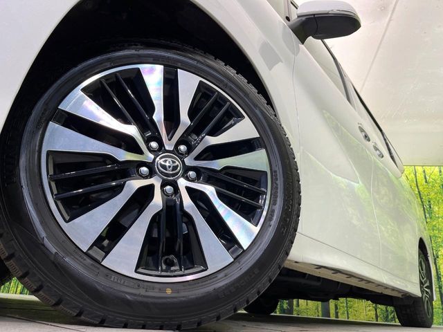 TOYOTA VELLFIRE 4WD 2020