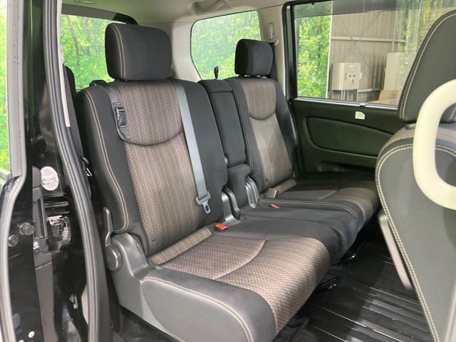 NISSAN SERENA  S-HYBRID 2014