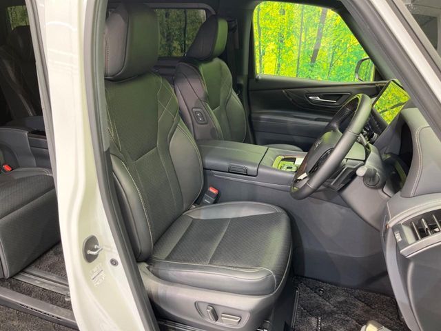 TOYOTA VELLFIRE  HYBRID 2024