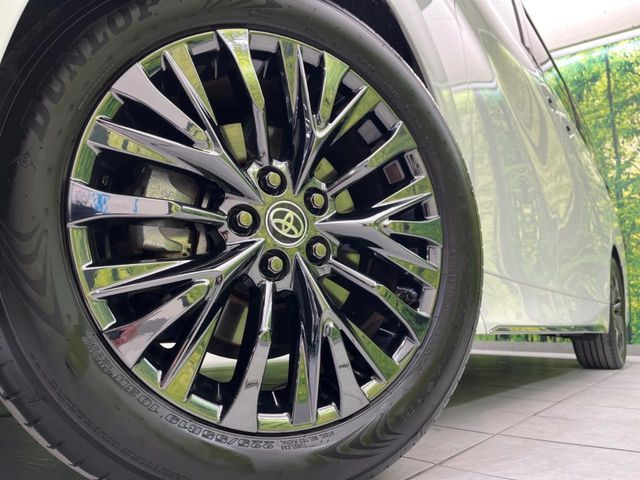 TOYOTA VELLFIRE  HYBRID 2024