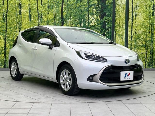 TOYOTA AQUA 2023