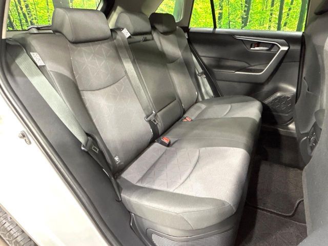 TOYOTA RAV4 HYBRID 2WD 2022