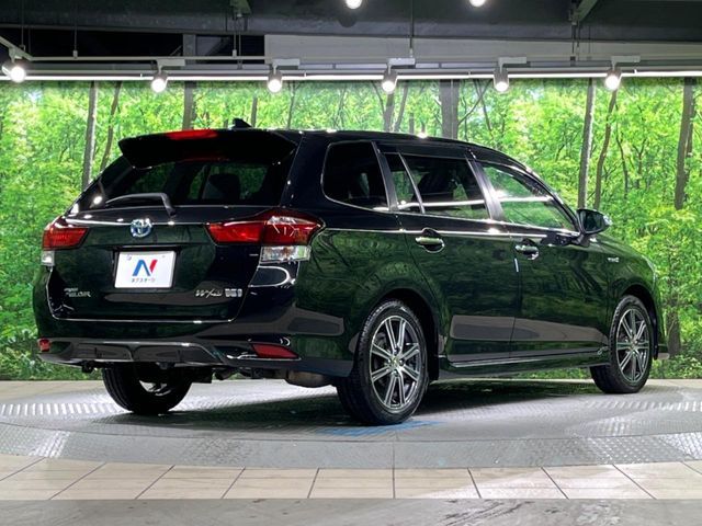 TOYOTA COROLLA FIELDER HYBRID 2015