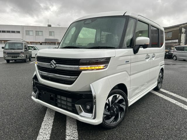 SUZUKI Spacia custom 2025