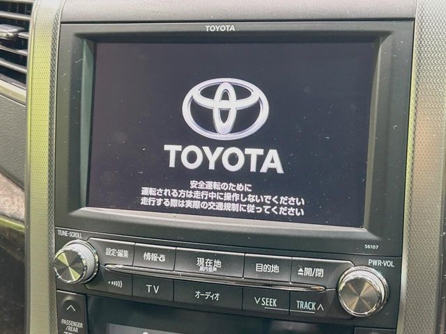 TOYOTA VELLFIRE 2012