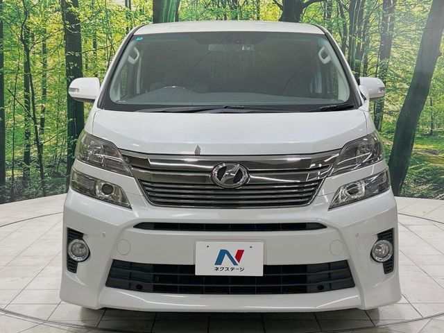 TOYOTA VELLFIRE 2012