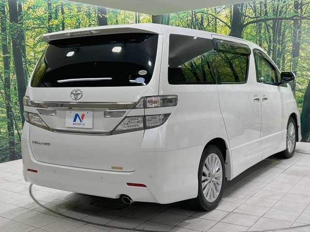 TOYOTA VELLFIRE 2012