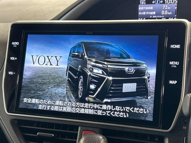TOYOTA VOXY 2020
