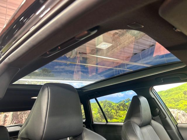 TOYOTA COROLLA CROSS HYBRID 2025