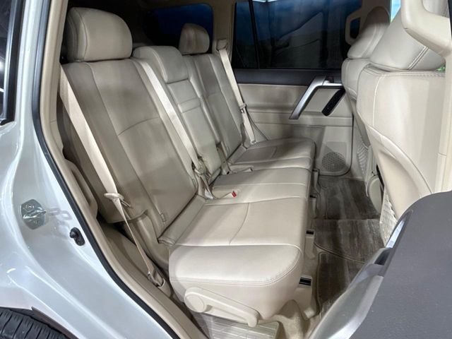 TOYOTA LANDCRUISER PRADO 2022