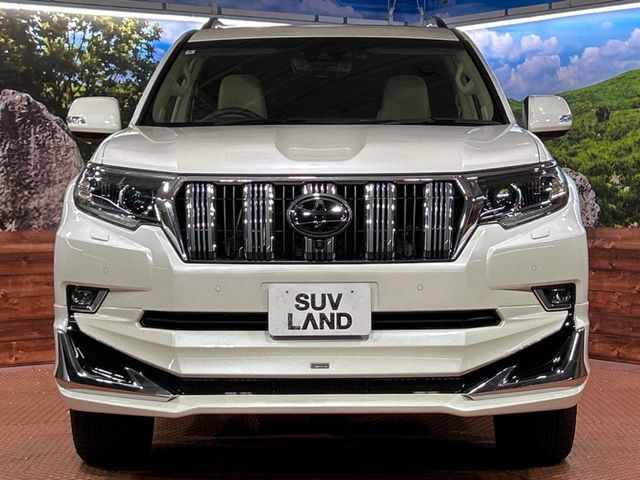 TOYOTA LANDCRUISER PRADO 2022
