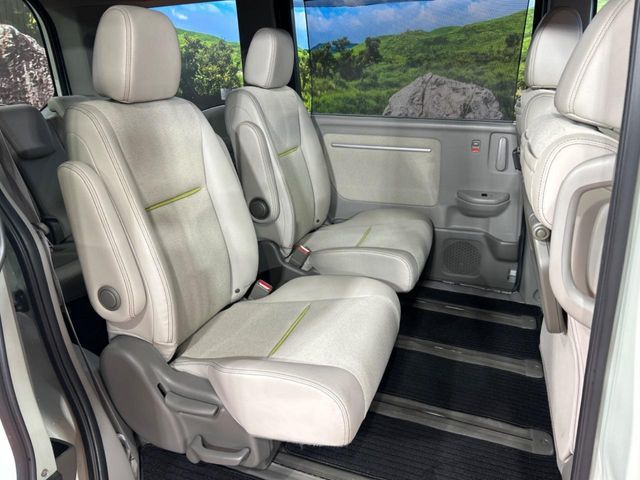 HONDA STEPWAGON 2015