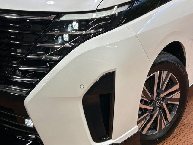 NISSAN SERENA  WG 2025