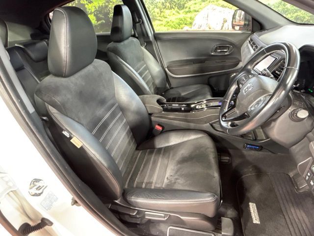 HONDA VEZEL HYBRID 2016