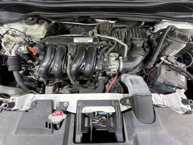 HONDA VEZEL HYBRID 2016