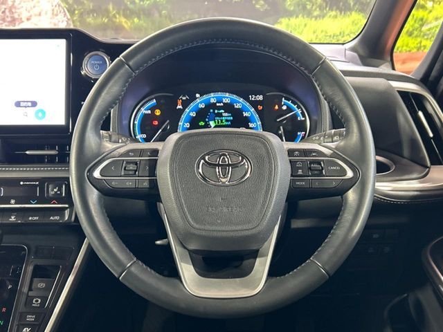 TOYOTA NOAH HYBRID 2023