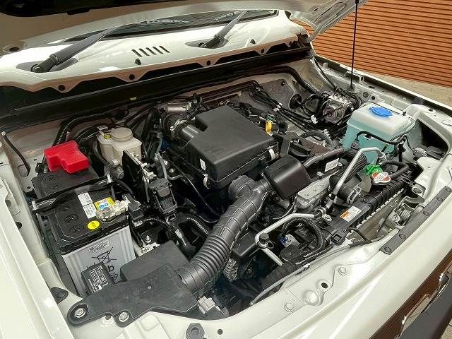 SUZUKI JIMNY NOMADE 2025