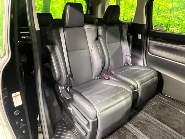 TOYOTA VELLFIRE  HYBRID 4WD 2019