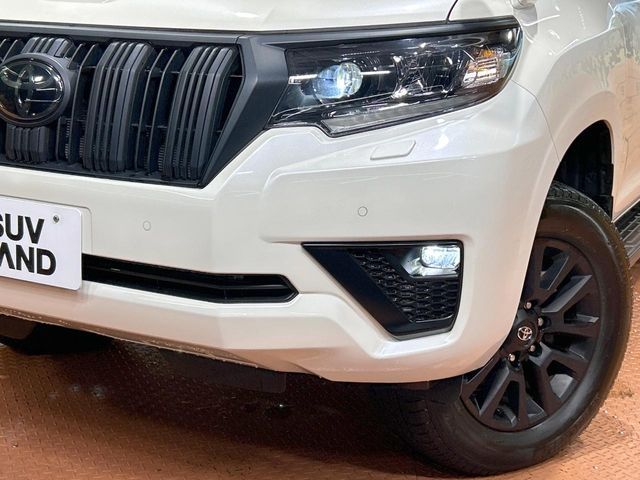 TOYOTA LANDCRUISER PRADO 2022