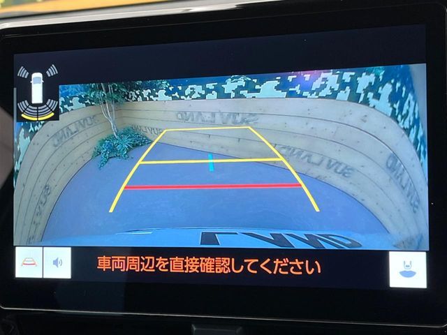 TOYOTA NOAH HYBRID 2024