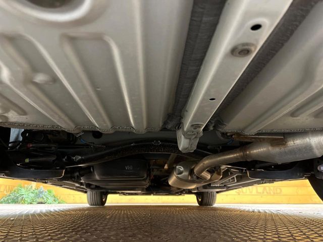 TOYOTA NOAH HYBRID 2024