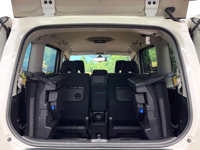 NISSAN SERENA  S-HYBRID 2021