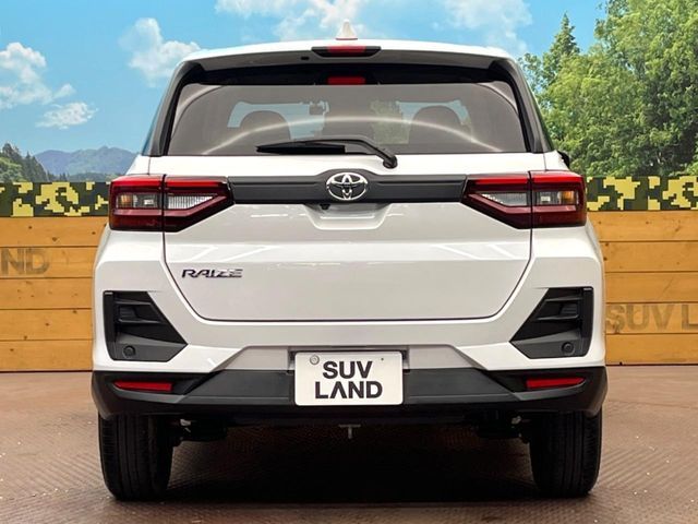 TOYOTA RAIZE 2025