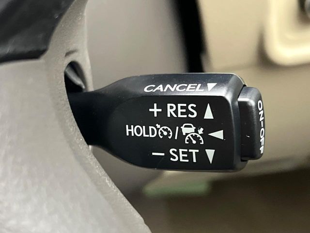 TOYOTA LANDCRUISER PRADO 2022