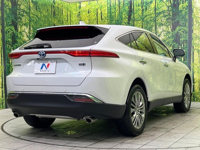 TOYOTA HARRIER HYBRID 2023
