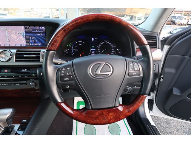 TOYOTA LEXUS LS600h 2014
