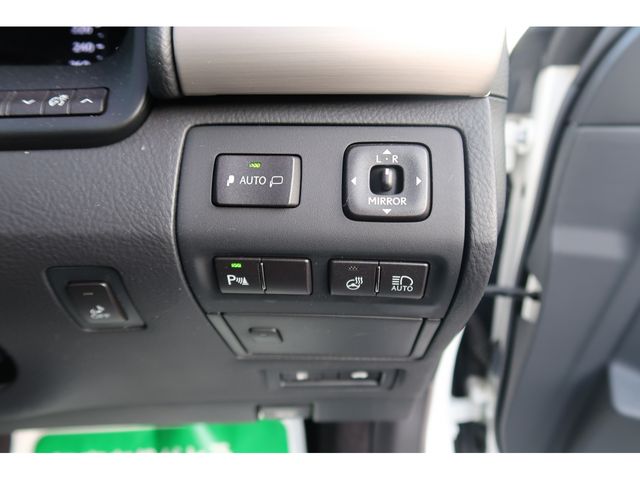 TOYOTA LEXUS LS600h 2014